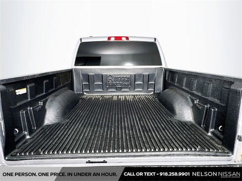 Used 2021 RAM 1500 Classic SLT image 24