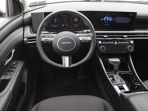 Used 2025 Hyundai Tucson SEL image 12