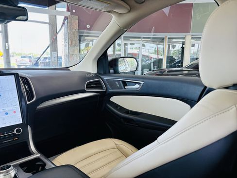 Used 2022 Ford Edge SEL w/ Convenience Package AWD/4WD image 34