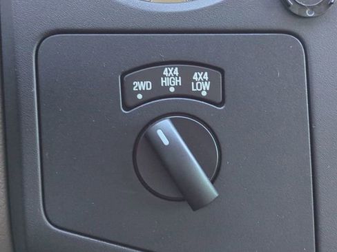 Used 2010 Ford F250 XLT image 23