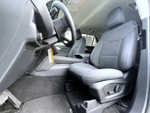 New 2026 Ford Explorer Active image 10