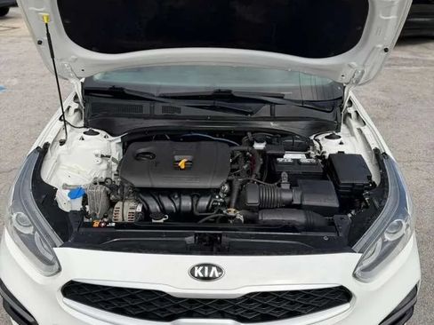 Used 2021 Kia Forte LXS FWD image 17
