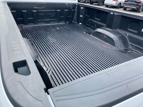 Certified 2025 Chevrolet Silverado 2500 LT w/ Convenience Package AWD/4WD image 20