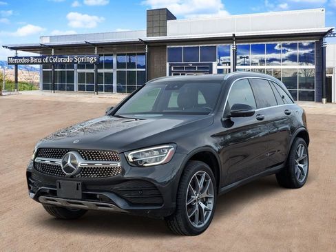 Certified 2022 Mercedes-Benz GLC 300 4MATIC image 3