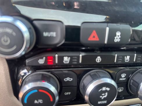 Certified 2019 RAM 2500 Laramie AWD/4WD image 25