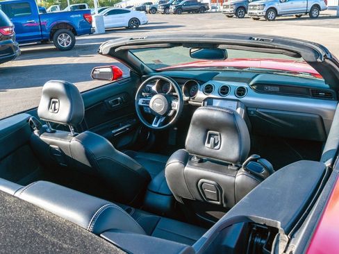 Used 2020 Ford Mustang GT Premium image 12