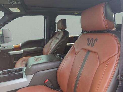 Used 2022 Ford F350 King Ranch w/ King Ranch Ultimate Package AWD/4WD image 21