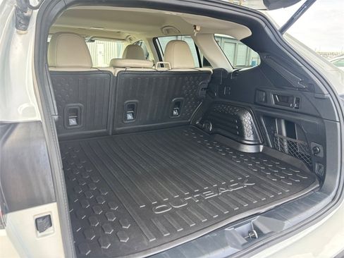 Used 2025 Subaru Outback Limited image 33