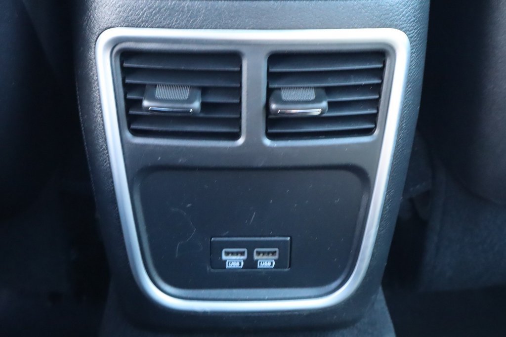 Certified 2022 Dodge Charger Scat Pack w/ Navigation & Travel Group RWD image 33