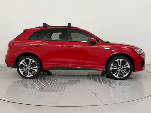 Used 2022 Audi Q3 2.0T Premium Plus w/ Premium Plus Package image 8