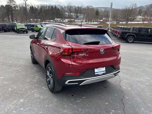 Used 2021 Buick Encore GX Select image 3