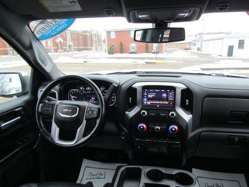 Used 2021 GMC Sierra 1500 SLT image 19