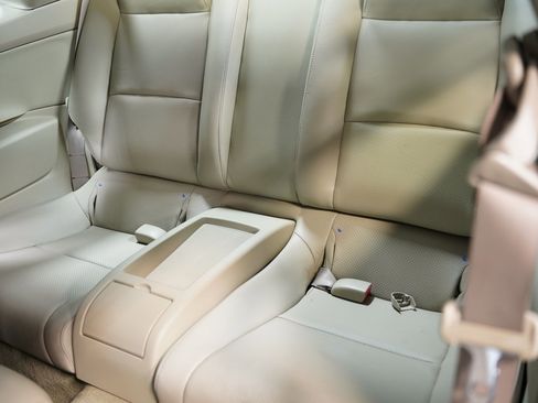 Used 2004 INFINITI G35 Coupe w/ Premium Pkg image 38