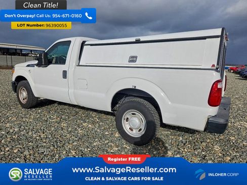 Used 2013 Ford F250 XL image 3