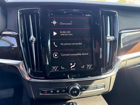 Used 2020 Volvo S90 T6 Momentum AWD/4WD image 5