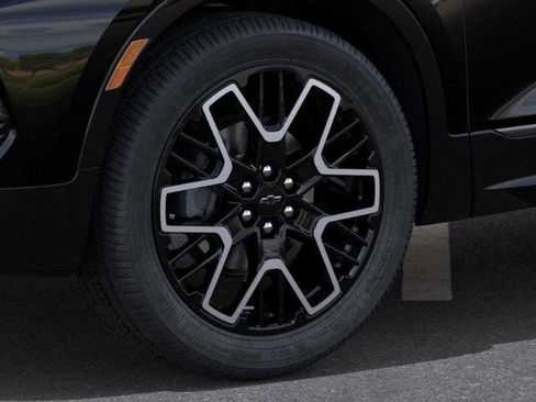 New 2025 Chevrolet Blazer RS w/ Driver Confidence II Package image 33