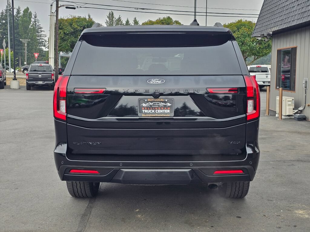 Used 2025 Ford Expedition Max Platinum w/ Stealth Appearance Package AWD/4WD image 4