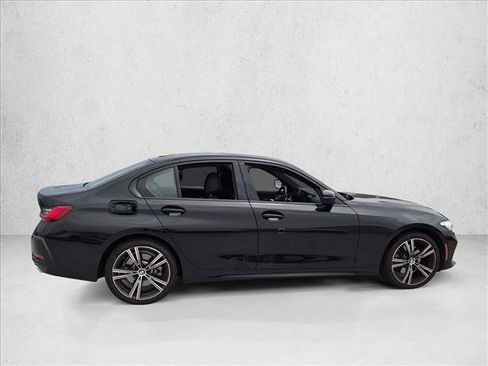 Used 2023 BMW 330i Sedan w/ Convenience Package RWD image 4