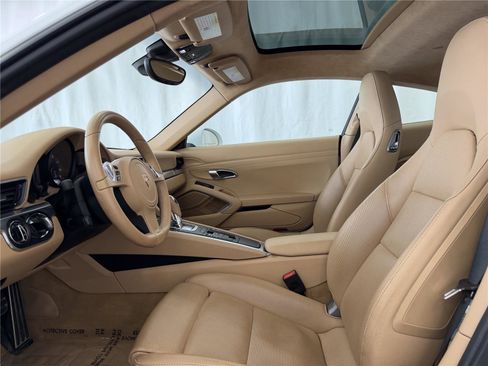 Used 2015 Porsche 911 Carrera image 5