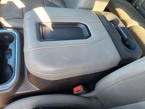 Used 2020 Chevrolet Silverado 3500 LTZ w/ LTZ Premium Package image 37