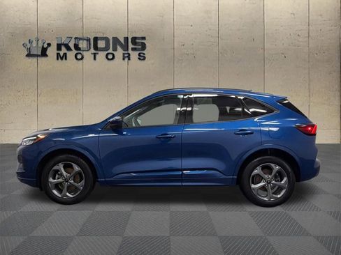 Used 2023 Ford Escape ST-Line Select w/ Tech Pack #2 AWD/4WD image 4