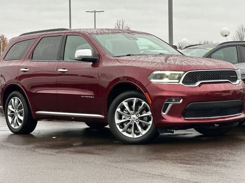 Used 2022 Dodge Durango Citadel image 2