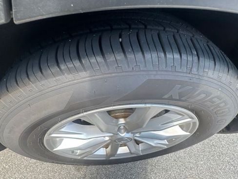 Used 2023 Honda CR-V EX-L image 6