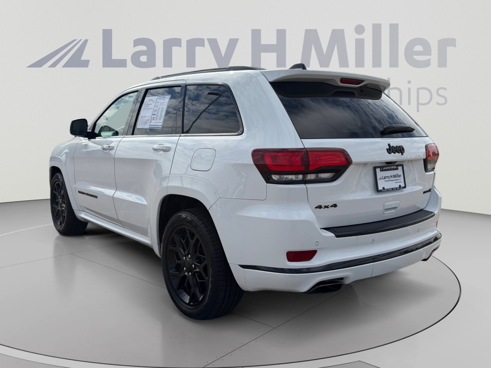 Used 2021 Jeep Grand Cherokee Limited X AWD/4WD image 4