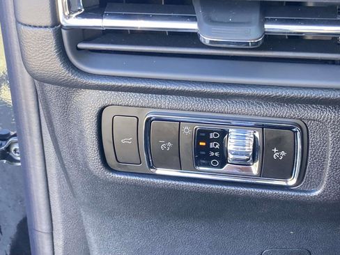 New 2026 Lincoln Corsair Premiere image 30