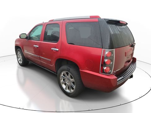 Used 2013 GMC Yukon Denali image 7