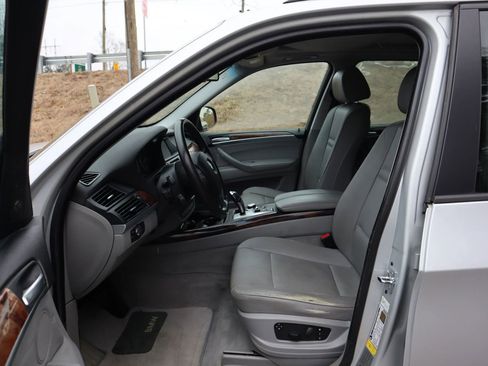 Used 2007 BMW X5 3.0si image 9