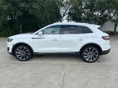 Used 2020 Lincoln Nautilus Reserve w/ Equipment Group 201A FWD image 2