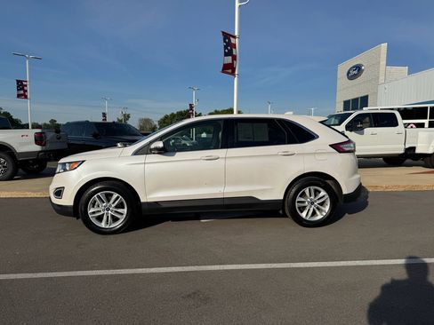 Used 2016 Ford Edge SEL w/ Equipment Group 201A FWD image 5