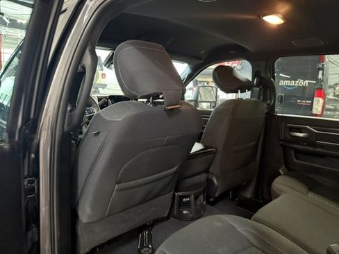 Used 2025 RAM 2500 Big Horn AWD/4WD image 33