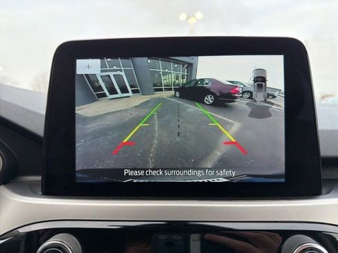 Used 2020 Ford Escape SEL image 29