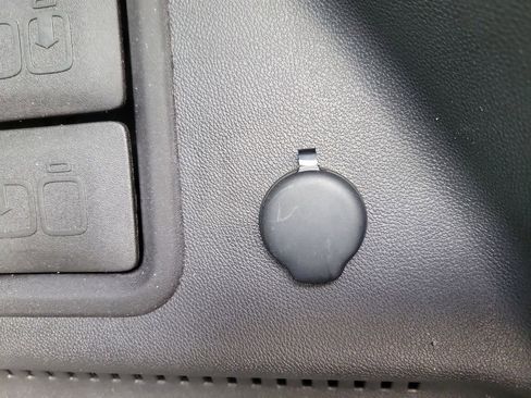 Used 2022 Chevrolet Equinox LT image 8