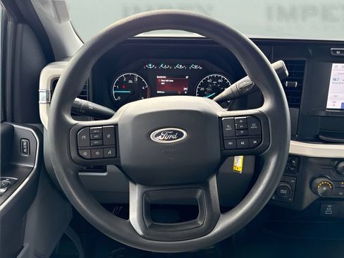 Used 2024 Ford F250 XL w/ STX Appearance Package AWD/4WD image 8