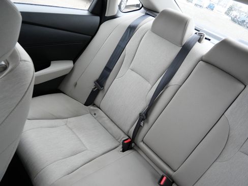 Used 2023 Honda Accord LX image 12