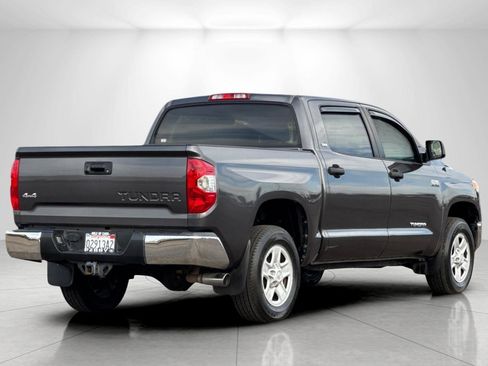Used 2016 Toyota Tundra SR5 image 3
