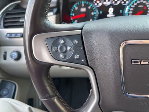 Used 2020 GMC Yukon Denali w/ Denali Ultimate Package image 20