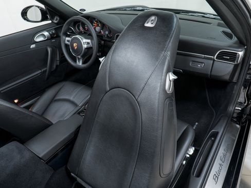 Used 2012 Porsche 911 Carrera Black Edition image 32