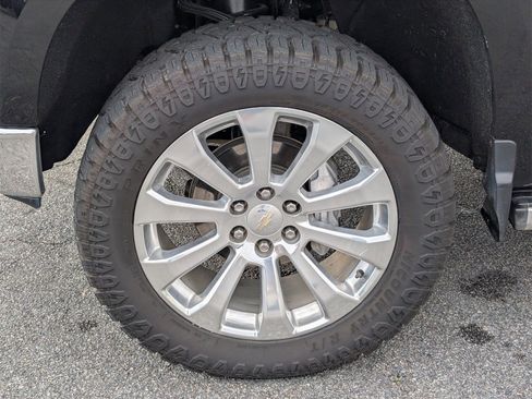 Used 2022 Chevrolet Silverado 1500 LTZ w/ LTZ Premium Package image 13