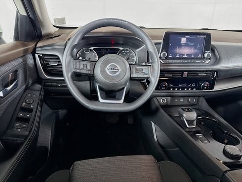 Used 2021 Nissan Rogue SV AWD/4WD image 17