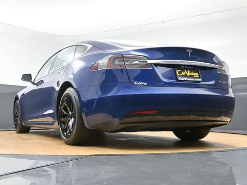 Used 2020 Tesla Model S Long Range Plus AWD/4WD image 56