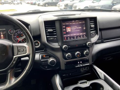 Used 2019 RAM 1500 Big Horn image 6