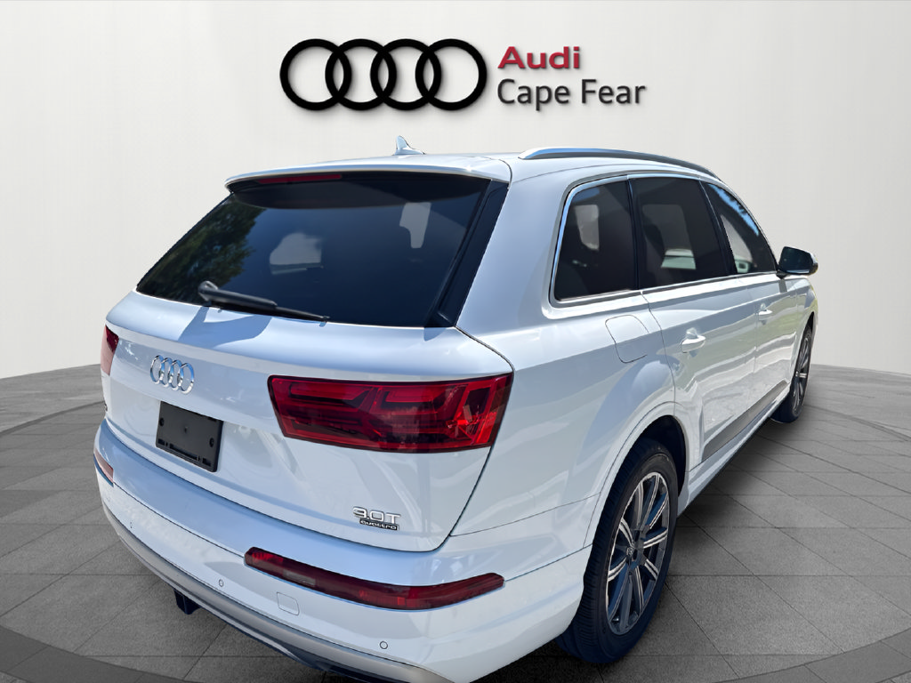 Used 2017 Audi Q7 3.0T Premium Plus w/ Premium Plus Package AWD/4WD image 6