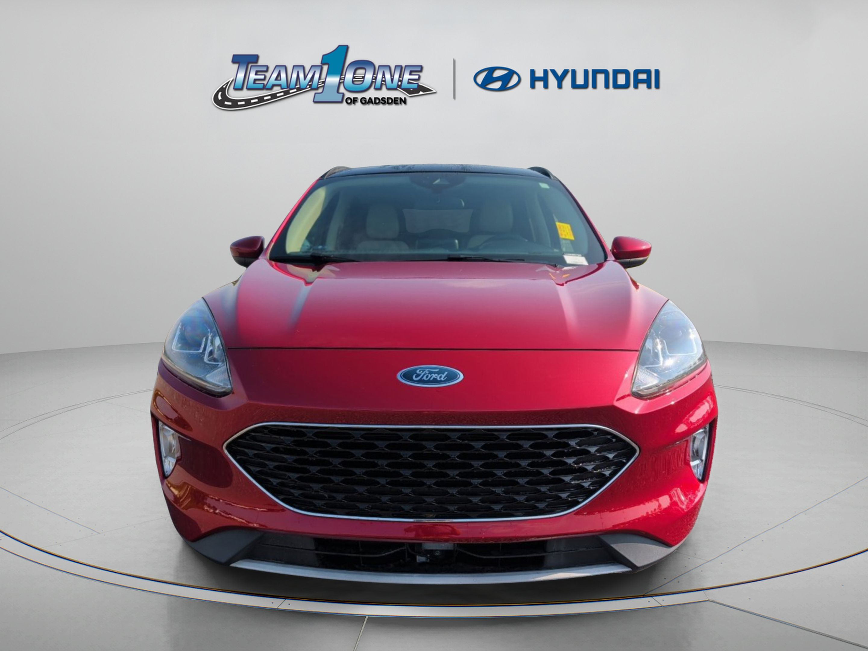 Used 2020 Ford Escape SEL FWD image 2