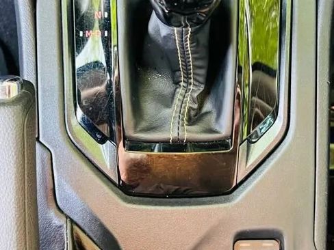 Used 2021 Subaru Crosstrek 2.5i Sport w/ Moonroof Package AWD/4WD image 18