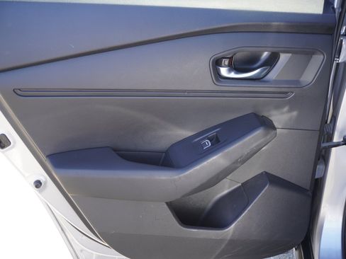 Used 2023 Honda Accord EX image 10