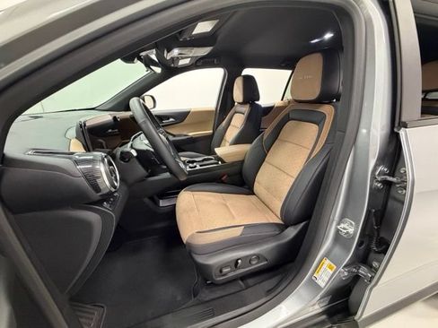 Certified 2025 Chevrolet Equinox ACTIV w/ Safety and Technology Package FWD image 18